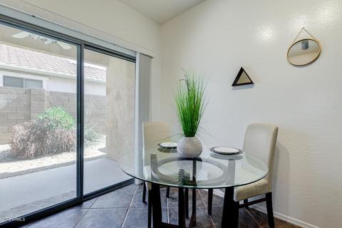 995 E Cantebria Dr, Gilbert, AZ 85296 photo 8