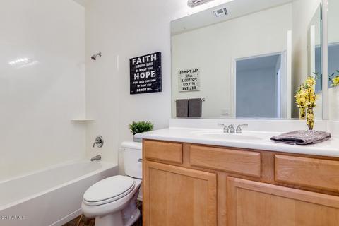 995 E Cantebria Dr, Gilbert, AZ 85296 photo 10