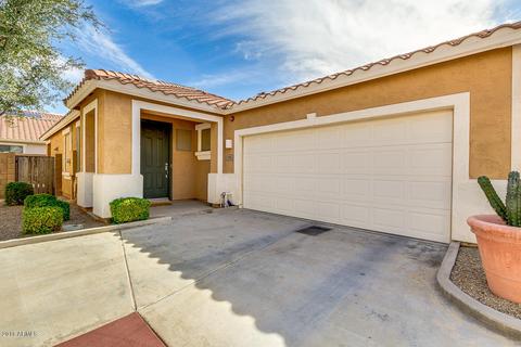 995 E Cantebria Dr, Gilbert, AZ 85296 photo 1