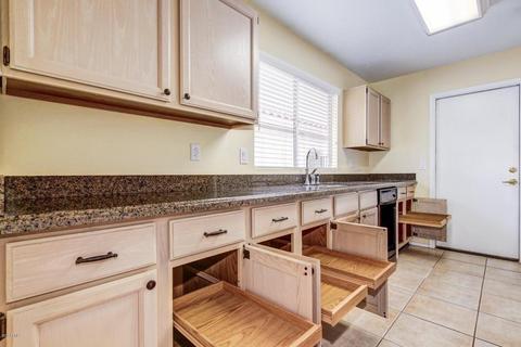 5456 E Fairfield St, Mesa, AZ 85205 photo 9