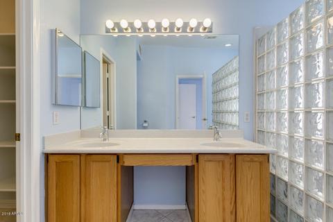 157 W Moore Ave, Gilbert, AZ 85233 photo 9