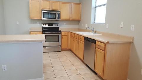 1865 E Patrick Ln, Phoenix, AZ 85024 photo 2
