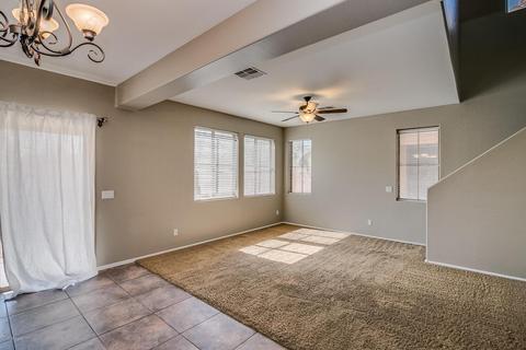 890 S Colonial Dr, Gilbert, AZ 85296 photo 4