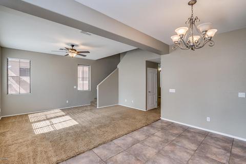 890 S Colonial Dr, Gilbert, AZ 85296 photo 3