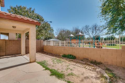 890 S Colonial Dr, Gilbert, AZ 85296 photo 20