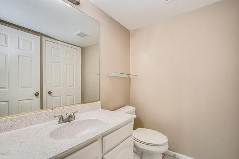 3301 E Cedarwood Ln, Phoenix, AZ 85048 photo 12