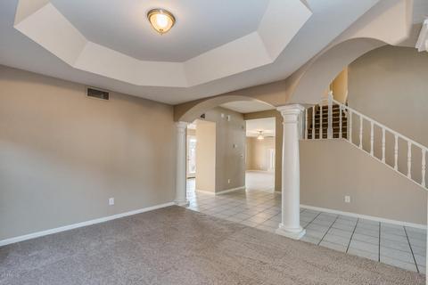 3301 E Cedarwood Ln, Phoenix, AZ 85048 photo 4