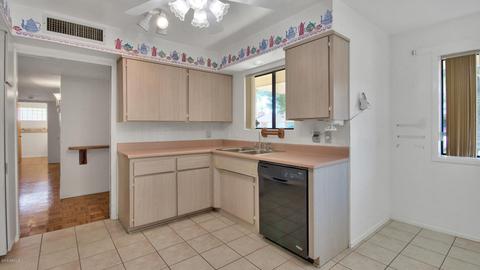 338 E Broadmor Dr, Tempe, AZ 85282 photo 7