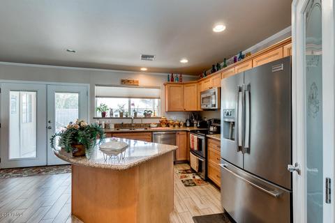 3045 W Muriel Dr, Phoenix, AZ 85053 photo 9