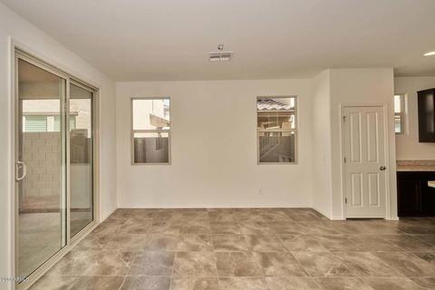 4058 E Ranch Rd, Gilbert, AZ 85296 photo 8