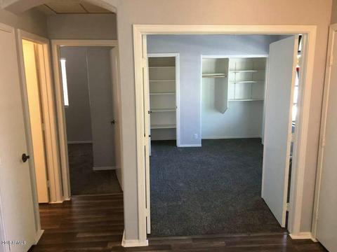 855 E Vaughn Ave, Gilbert, AZ 85234 photo 4