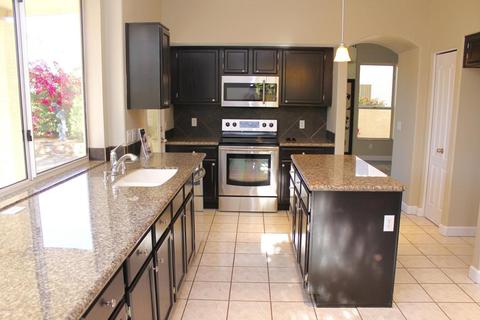 4920 E Paseo Way, Phoenix, AZ 85044 photo 3