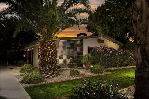 3646 E Montecito Ave, Phoenix, AZ 85018 photo 1