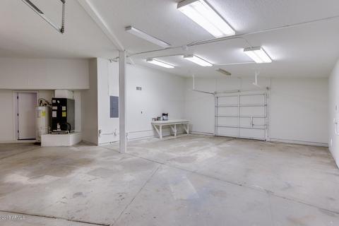 535 E Ivy St, Mesa, AZ 85203 photo 4