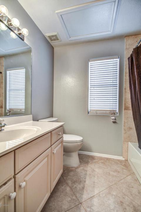 4207 Encinas Ave, Gilbert, AZ 85234 photo 8