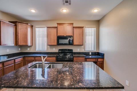 4463 E Trigger Way, Gilbert, AZ 85297 photo 4