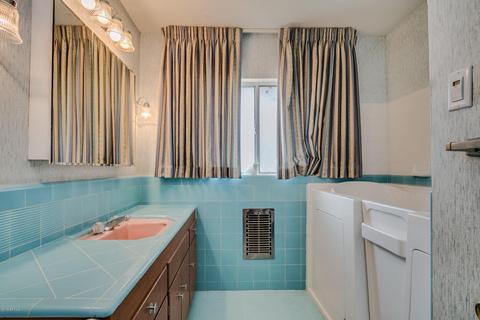 1912 E Rose Ln, Phoenix, AZ 85016 photo 14