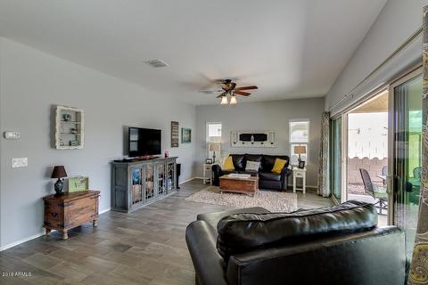2685 E Gillcrest Rd, Gilbert, AZ 85298 photo 8