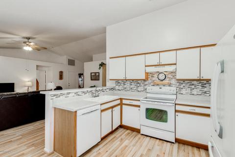 1747 S Cardinal Dr, Apache Junction, AZ 85120 photo 9