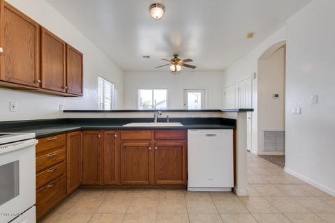 633 W Rosal Ave, Apache Junction, AZ 85120 photo 3