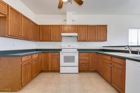 633 W Rosal Ave, Apache Junction, AZ 85120 photo 2