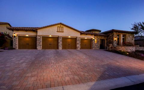 2333 N Steele Cir, Mesa, AZ 85207 photo 1