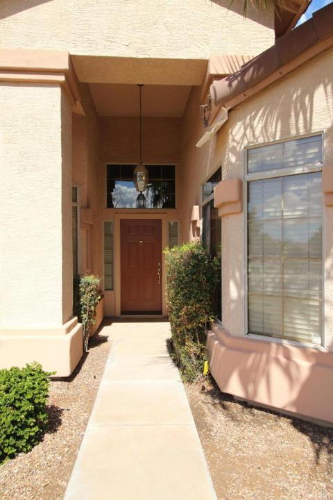 700 W Johnson Dr, Gilbert, AZ 85233 photo 2
