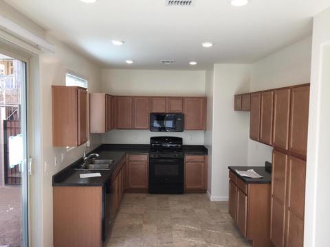 3664 E Trinity Dr, Chandler, AZ 85286 photo 3