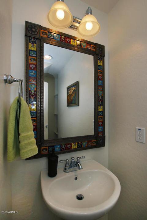 815 E Rose Ln #112, Phoenix, AZ 85014 photo 12