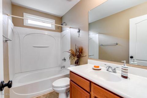 2342 E Pecan Rd, Phoenix, AZ 85040 photo 26