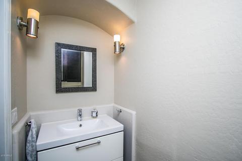 5243 E Patrick Ln, Phoenix, AZ 85054 photo 13