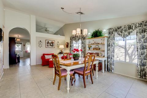211 E Jasper Ct, Gilbert, AZ 85296 photo 8