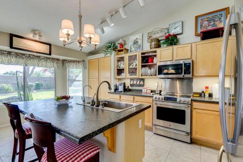 211 E Jasper Ct, Gilbert, AZ 85296 photo 11
