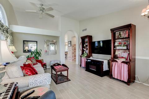 211 E Jasper Ct, Gilbert, AZ 85296 photo 6