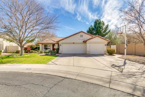 211 E Jasper Ct, Gilbert, AZ 85296 photo 1