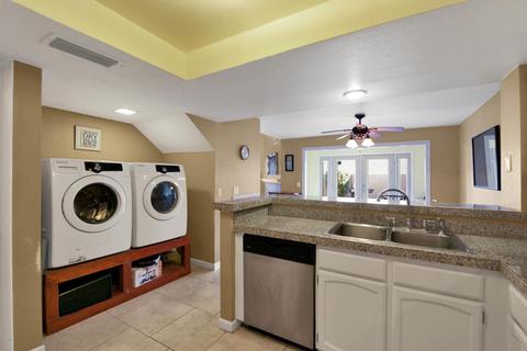 533 E Utopia Rd, Phoenix, AZ 85024 photo 9