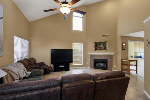 533 E Utopia Rd, Phoenix, AZ 85024 photo 3