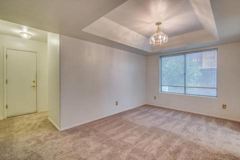 4701 E Thunderhill Pl, Phoenix, AZ 85044 photo 11