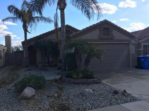 3037 E Hononegh Dr, Phoenix, AZ 85050 photo 1