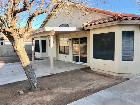 498 W Smoke Tree Rd, Gilbert, AZ 85233 photo 4