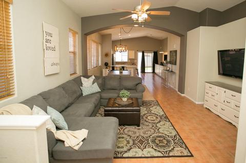 4034 E Wagon Cir, Gilbert, AZ 85297 photo 3