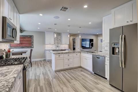 4155 E Alan Ln, Phoenix, AZ 85028 photo 14