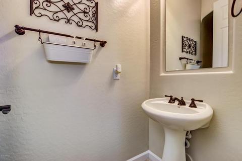 8050 E Teton Cir, Mesa, AZ 85207 photo 12