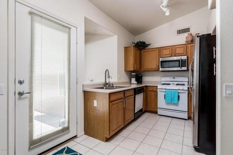 3209 E Sequoia Dr, Phoenix, AZ 85050 photo 7