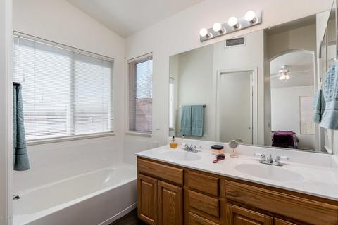 3209 E Sequoia Dr, Phoenix, AZ 85050 photo 12