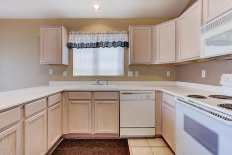 6715 E Northridge St, Mesa, AZ 85215 photo 9