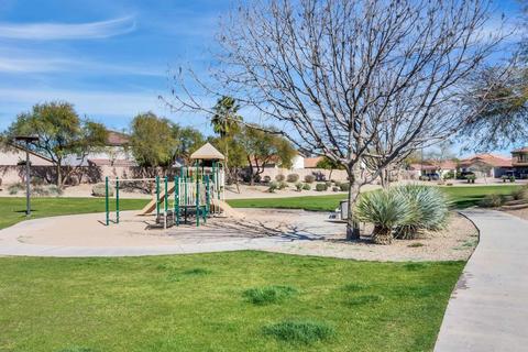 684 S Concord St, Gilbert, AZ 85296 photo 4