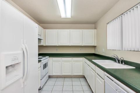 684 S Concord St, Gilbert, AZ 85296 photo 12