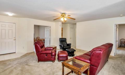 684 S Concord St, Gilbert, AZ 85296 photo 6