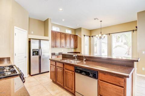 3304 E Fairview St, Gilbert, AZ 85295 photo 11